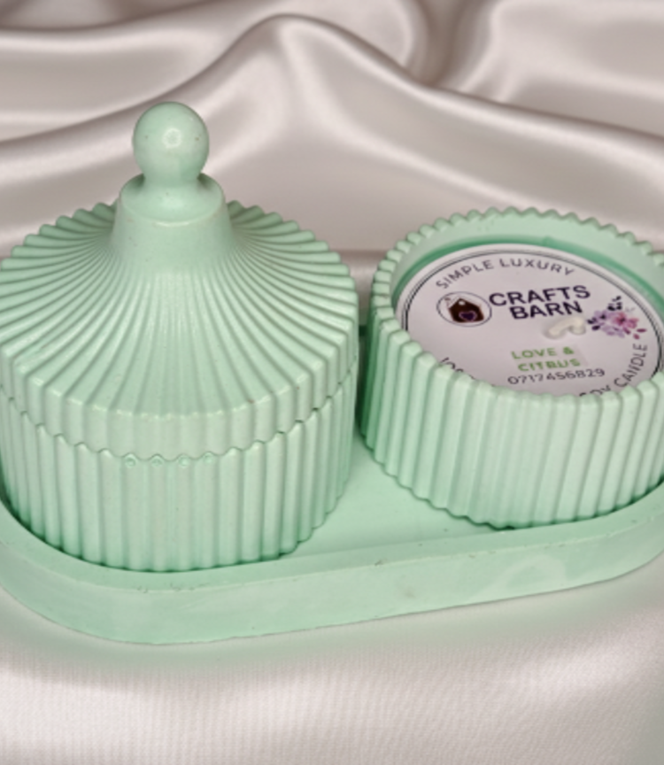 Love & Citrus Candle plus Lidded Trinket Box Set