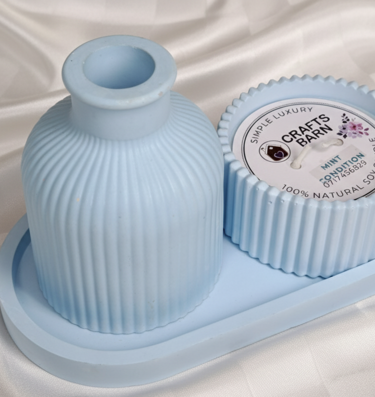 Mint Condition Mini Vase & Candle Set